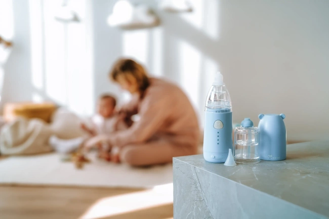 Automatyczny irygator i aspirator 2w1 Momini NanoFlush