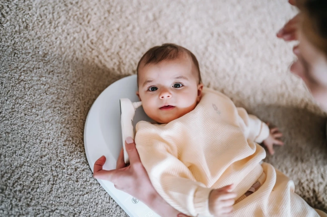 Waga niemowlęca Momini TinyTally