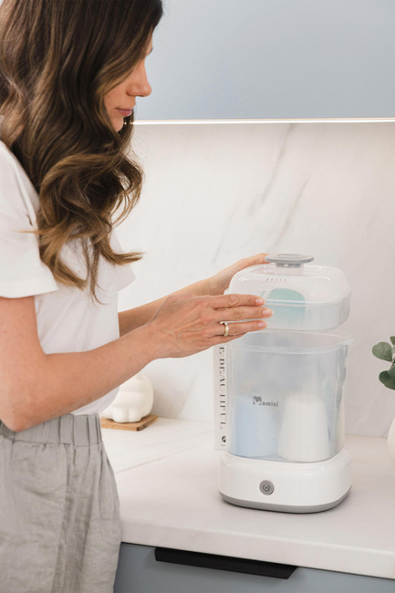 Sterylizator do butelek Momini QuickSteam