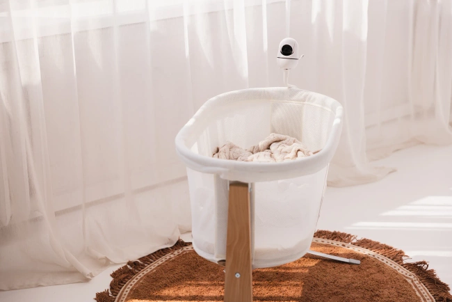 Uniwersalny holder do niań elektronicznych Momini NannyBase