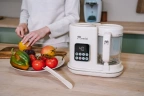 Multiblender parowy z funkcją podgrzewania butelek 7w1 Momini MiniChef