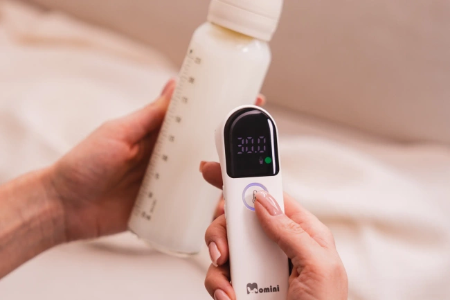 Zestaw Na Spokojną Noc: Lampka Lullumo + Termometr LittleCare